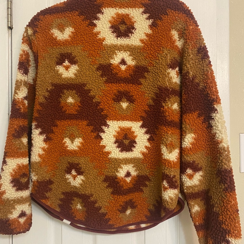 LIV Outdoor Southwestern print Sherpa Pullover Sz M - Picture 2 of 5